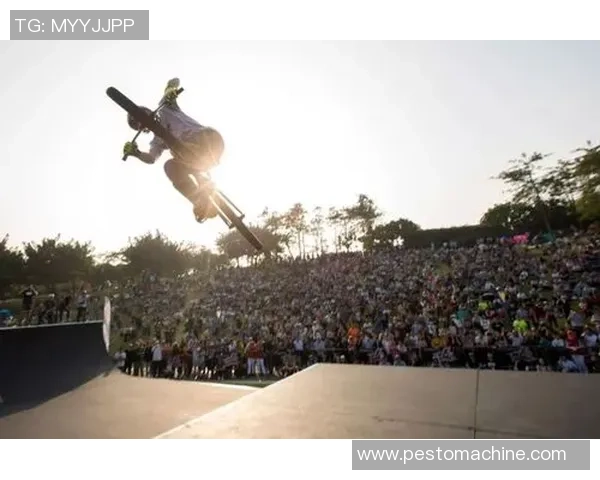 深圳街舞队在滑板精英赛中的拼搏历程与梦想追逐之路