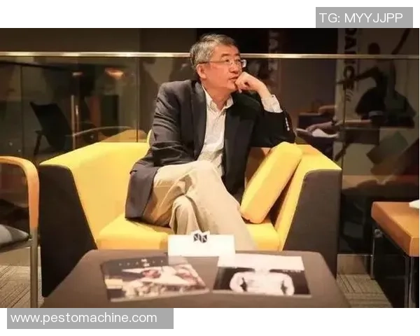 王强的网球人生探索：从青涩少年到职业选手的深度对话与反思